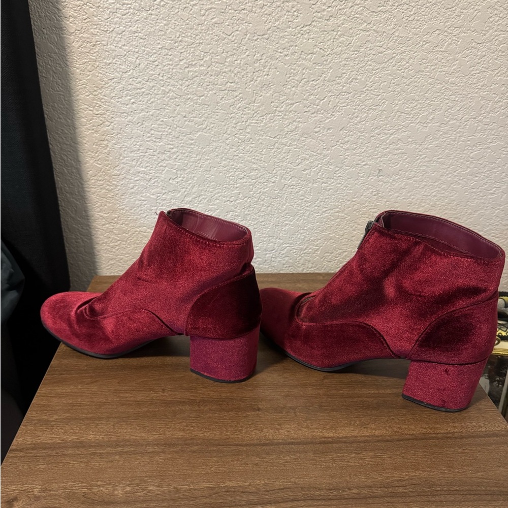 Red Velvet Ankle Boots - Picture 3 of 6